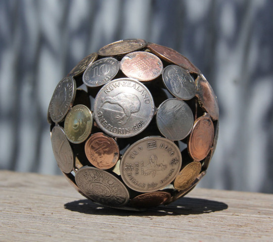 artist-turns-discarded-keys-and-coins-into-works-of-art-8