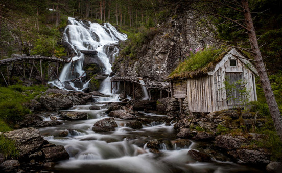 8 kvednafossen waterfall in norway