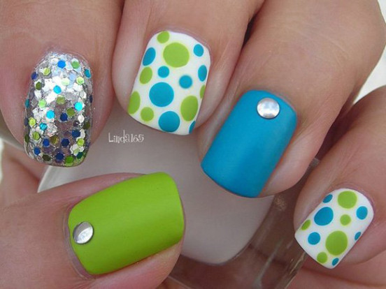 blue-and-green-and-the-polka-dots