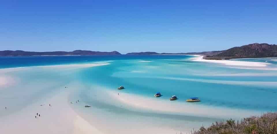 Macintosh HD:Users:brittanyloeffler:Downloads:Upwork:Beautiful Beaches:07.-Queensland-Australia-1.jpg